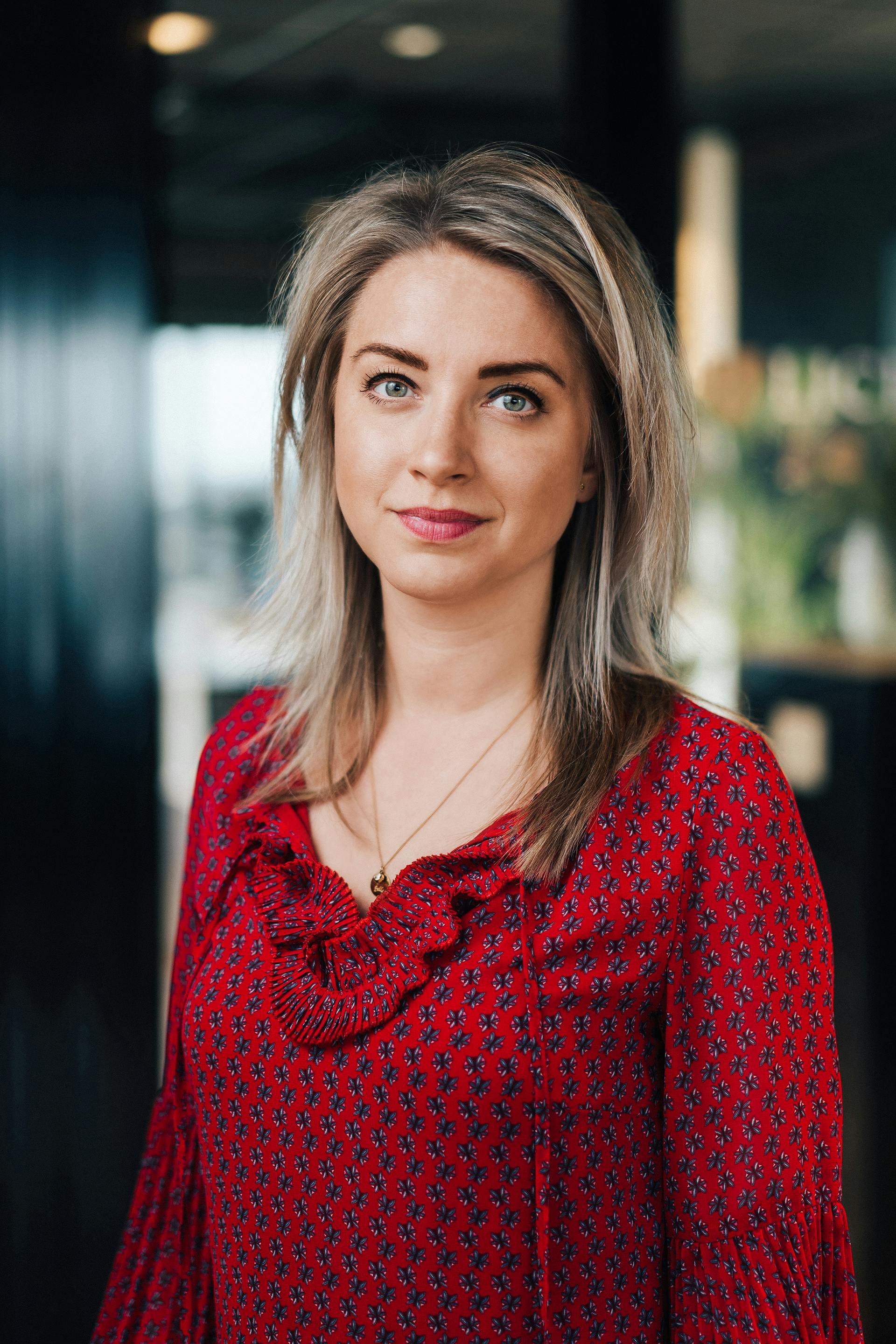 Lianne Halls, Amsterdam