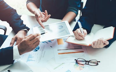 “Financial moet zijn repertoire verbreden”