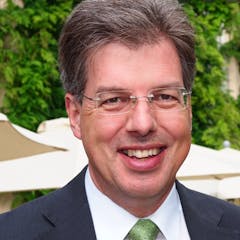 Dr. Gerrit Jan van den Brink RA