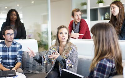 Medewerkers aantrekken en behouden, zo doe je dat