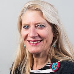 Jacqueline Crijns