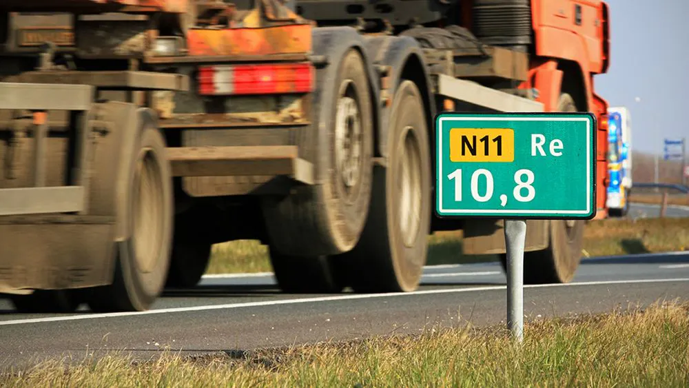 Vrachtwagenheffing vanaf 1 juli: ook belangrijke wegen rond Alphen vallen eronder