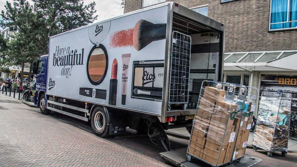 De winkelier als besteller, waarom zijn rol doorslaggevend is voor het winkelcentrum van morgen