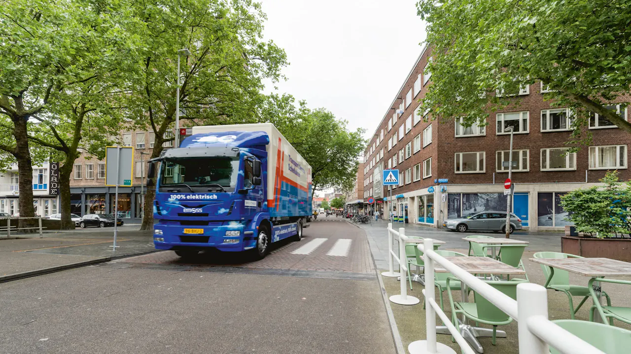 Van verplichting naar voorsprong: wat de praktijk van ZE-zones ons nu al leert