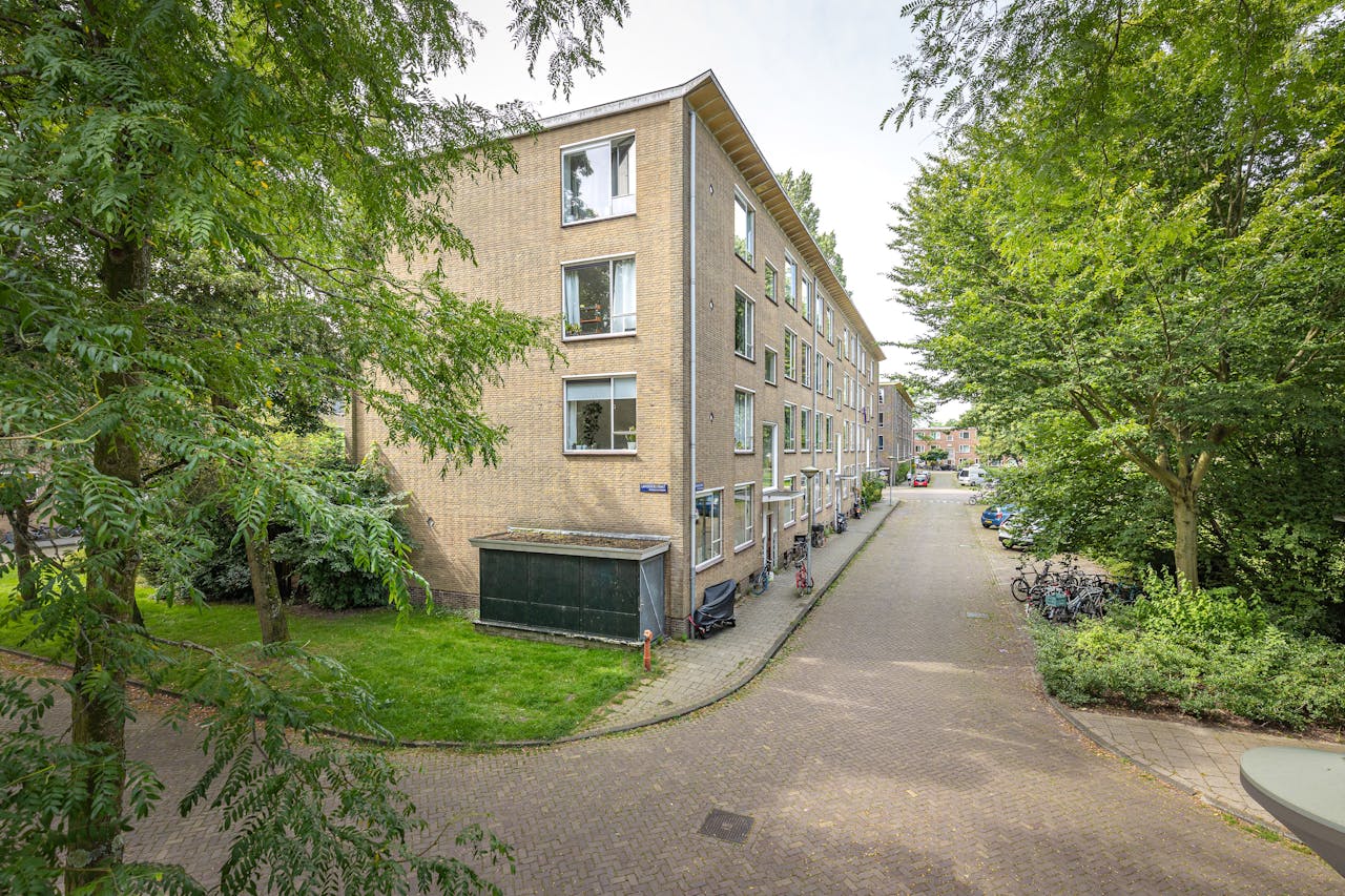 Avagadrostraat, Amsterdam