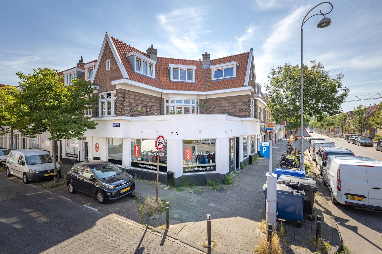 Gentiaan Buurt, Amsterdam
