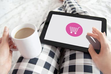 Sfeerafbeelding Van koffiespeciaalzaak tot bijzondere theesmaak: Nederland vindt zijn koffie en thee steeds vaker online