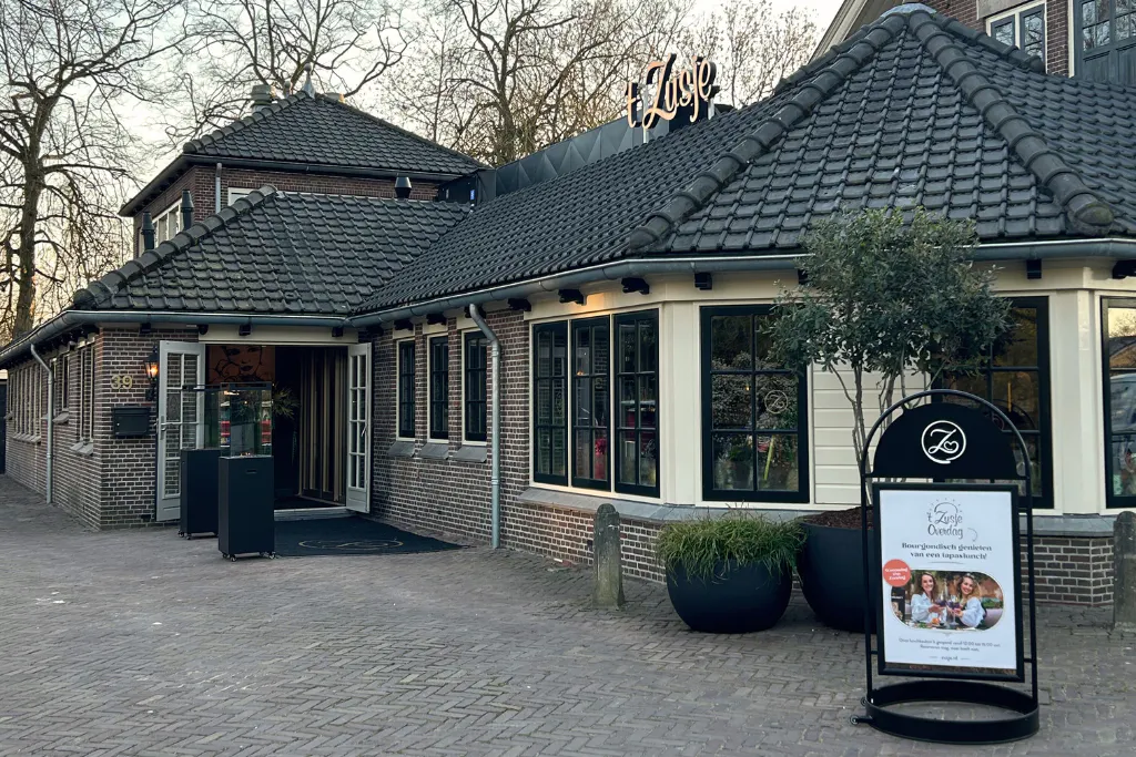 Zusje x Parkvilla