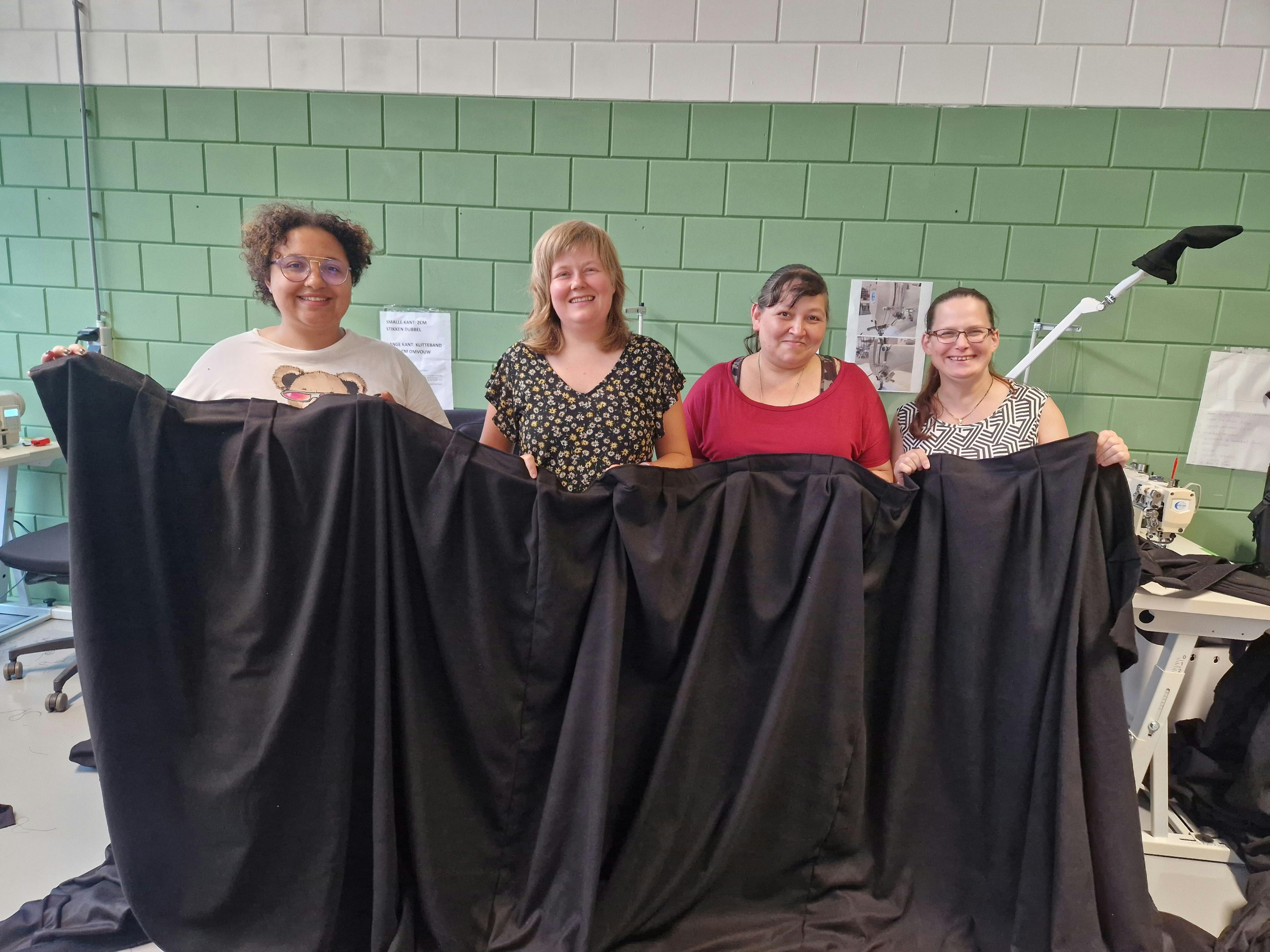 Medewerkers naaiatelier