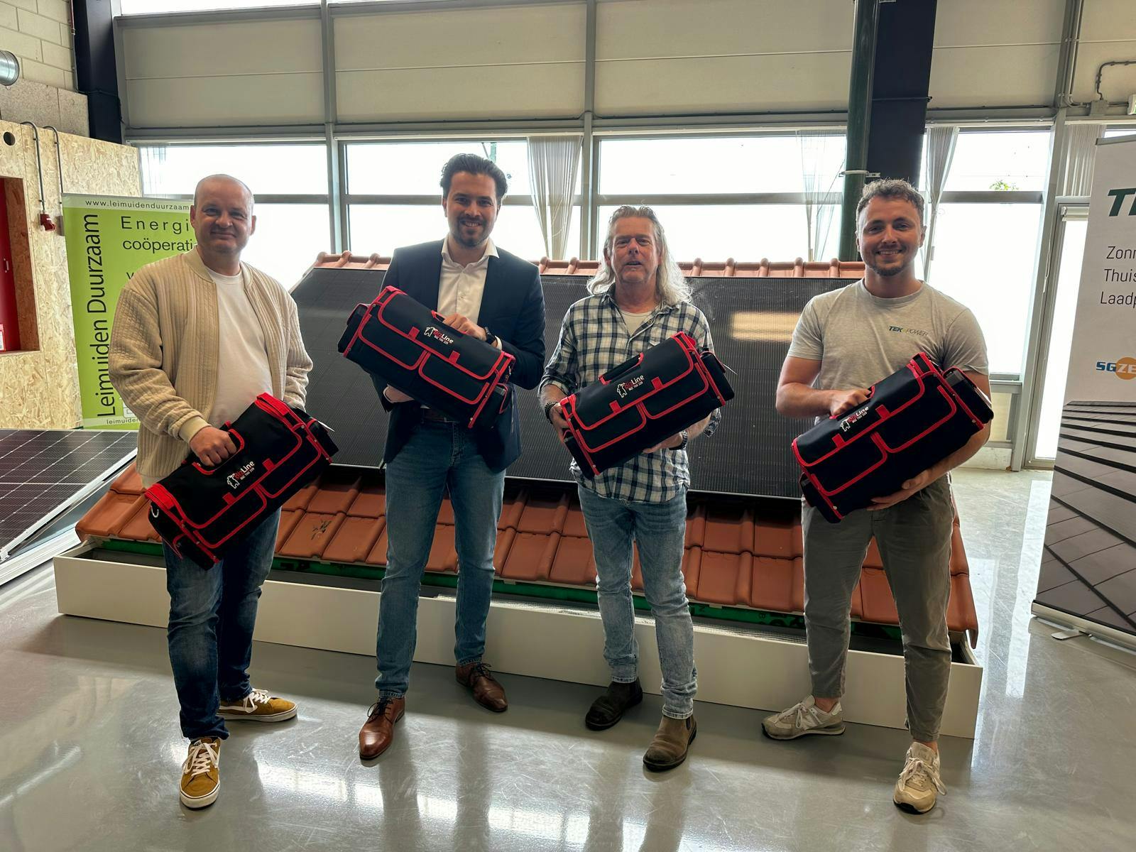 partners van het leerwerktraject op de foto bij Rijnvicus