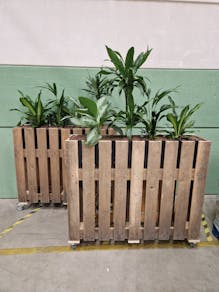 Plantenbak van palets