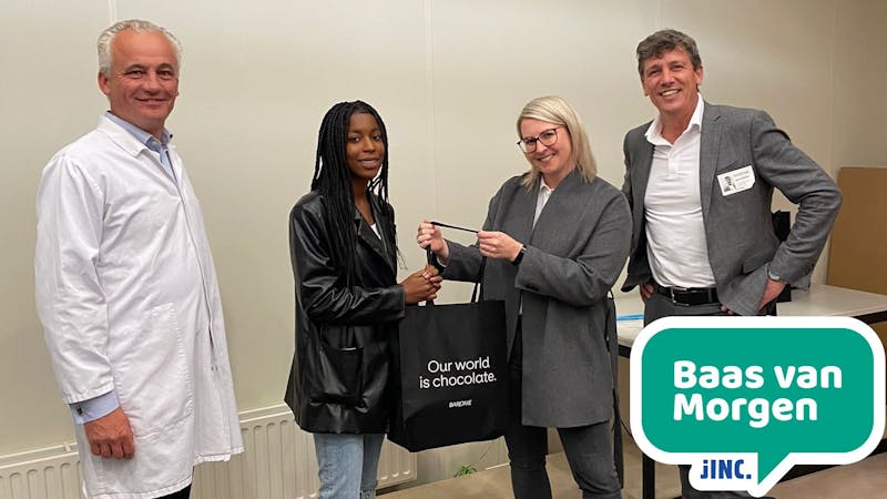 v.l.n.r. Jean-Marie van Logtestijn (directeur Baronie), Christabel Acheampong, Ramona van den Bosch (MKB-NL), Jacco Vonhof (voorzitter, MKB-NL)