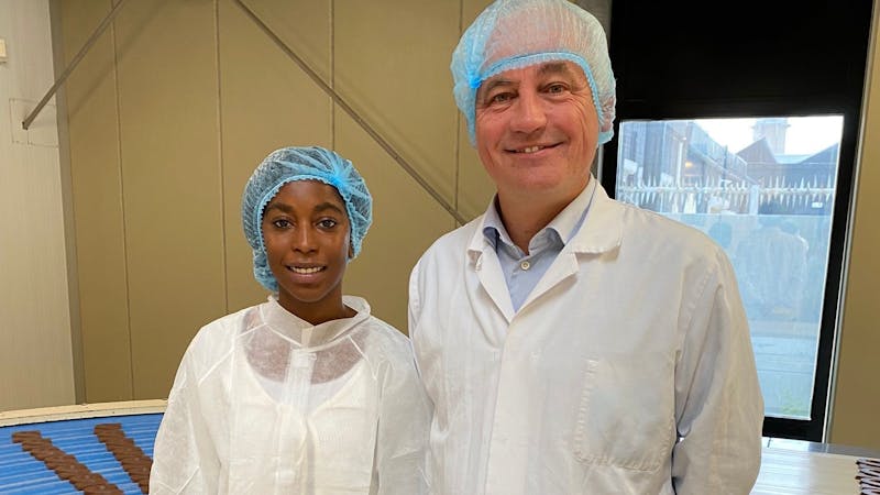 v.l.n.r. Christabel Acheampong, Jean-Marie van Logtestijn (directeur Baronie)