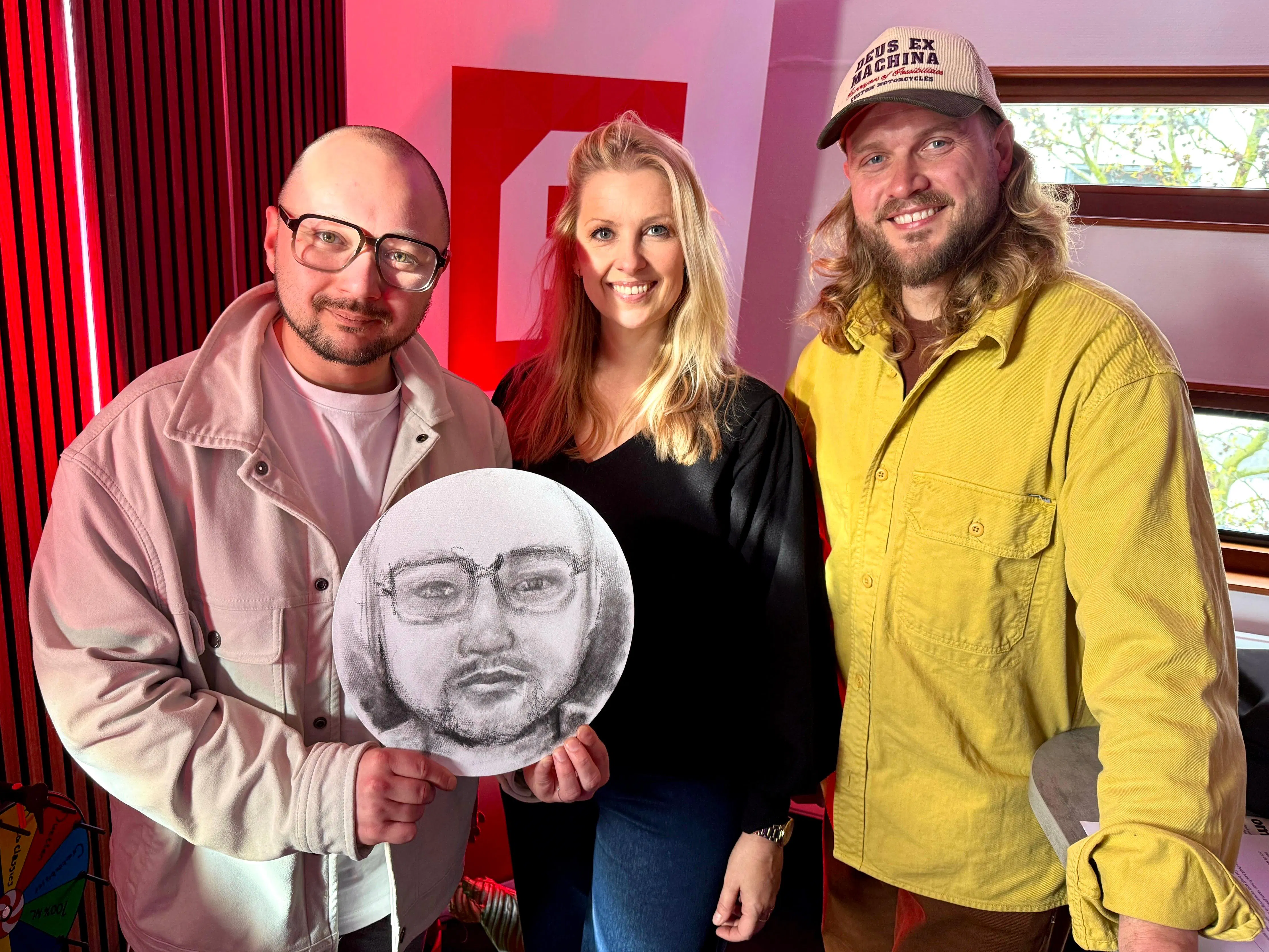 Paaseieren schilderen? Nee! portretten bij Studio Alphen met KHABBAZ