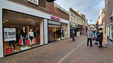 Alphen a/d Rijn - Van Mandersloostraat 15-17