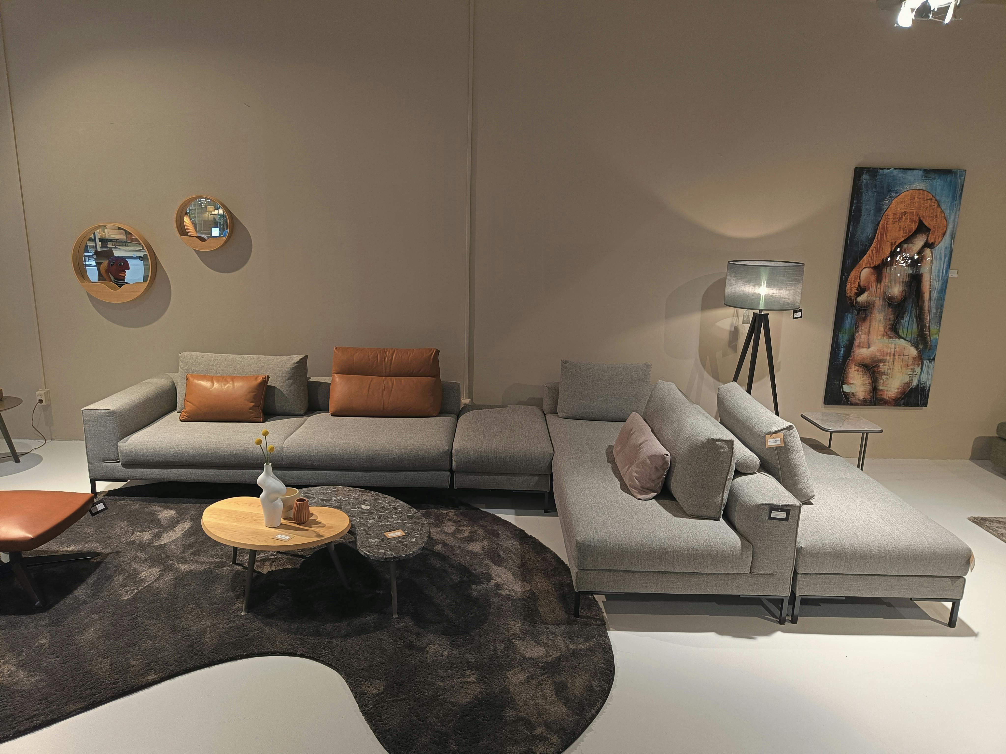 sale - design on stock - aikon lounge 13