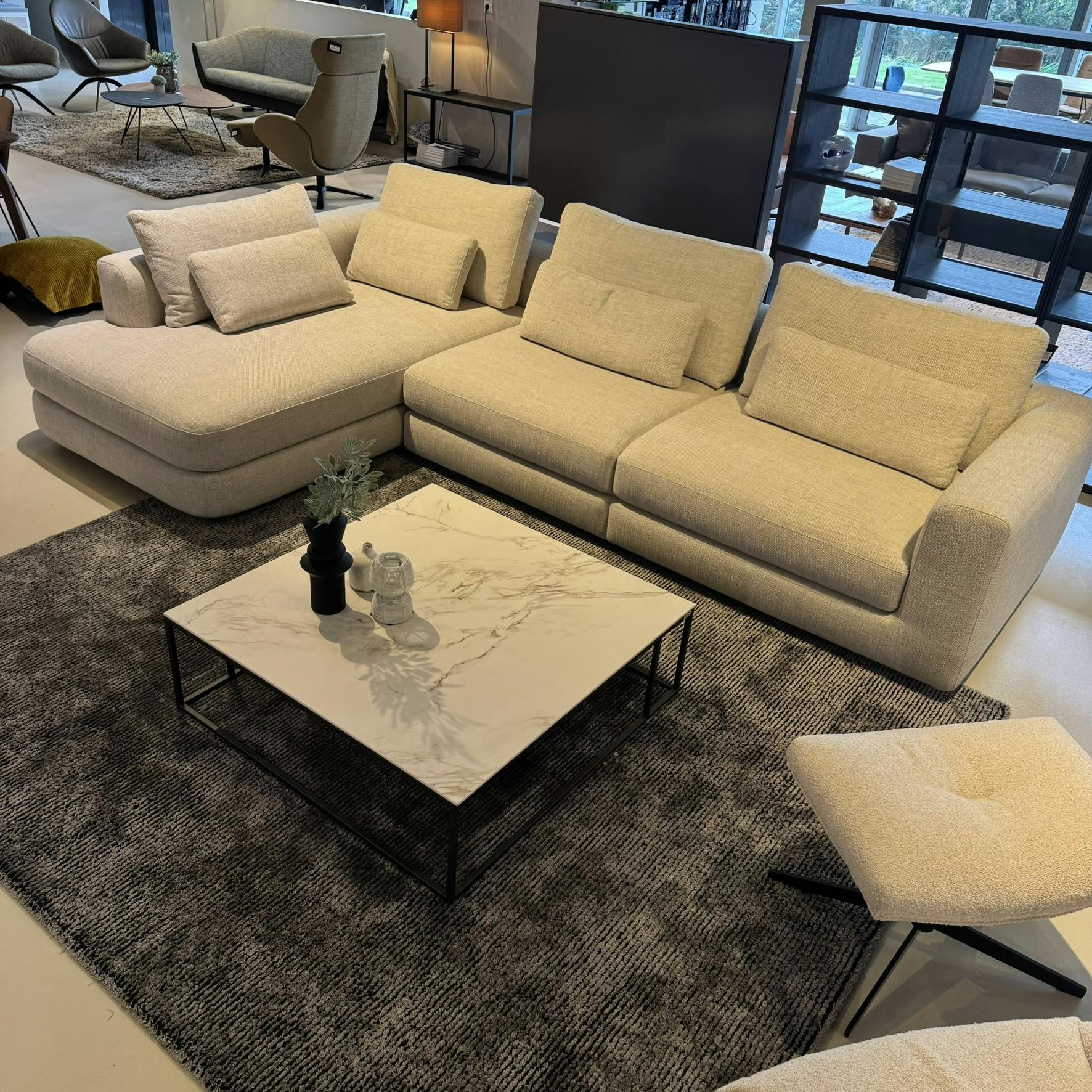 Sale - Design on stock Harris