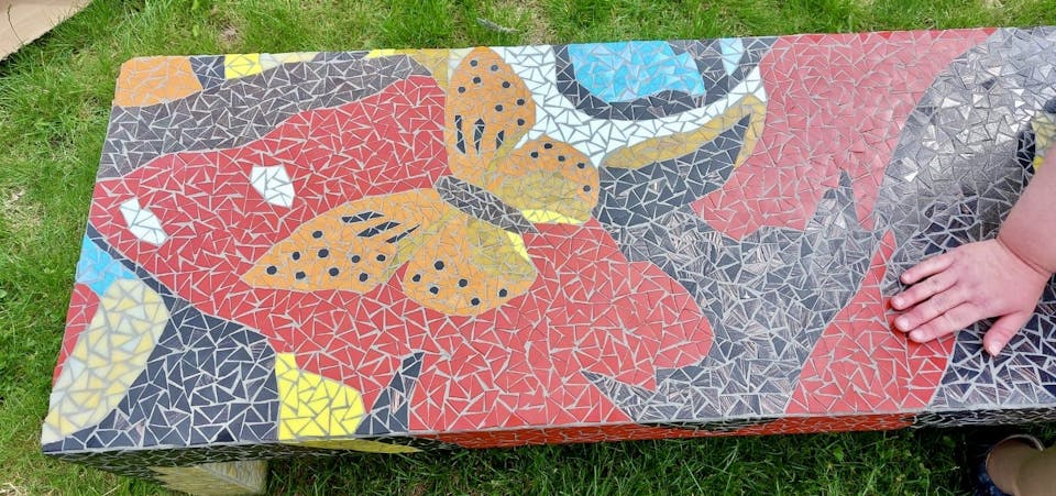 6a83f53f-0d92-4e5b-873d-cb589e5a91f3