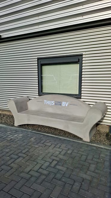 83948f85-803e-4ddf-9656-a0ebce82564c-3