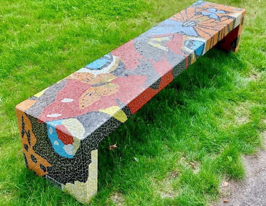 c4270ff8-74f0-4870-aafe-074ba1b074bd