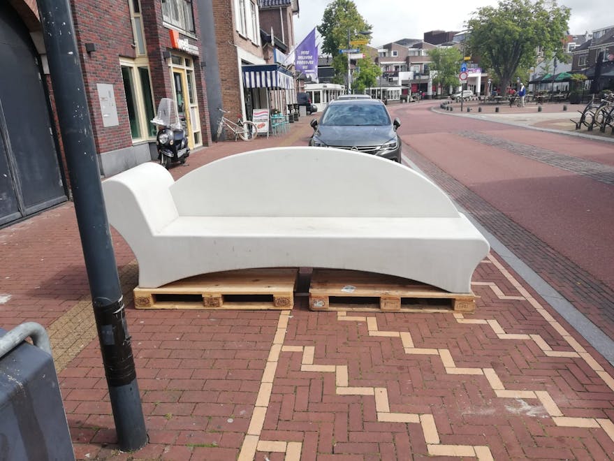 c681d40f-6e46-4421-b892-d0d4c0677385