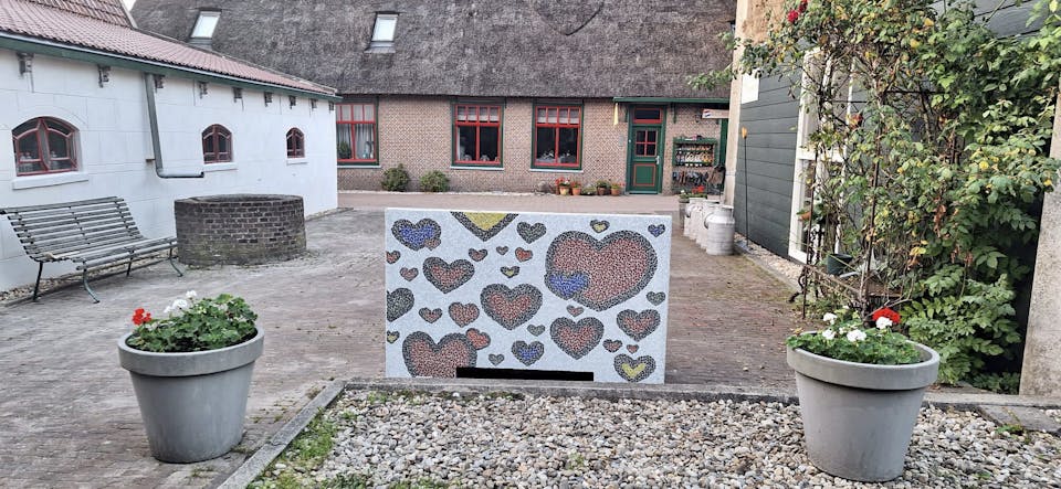 13820dbc-9566-4486-a283-ae678bb8c067