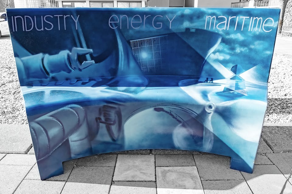 logic-vision-bank-13